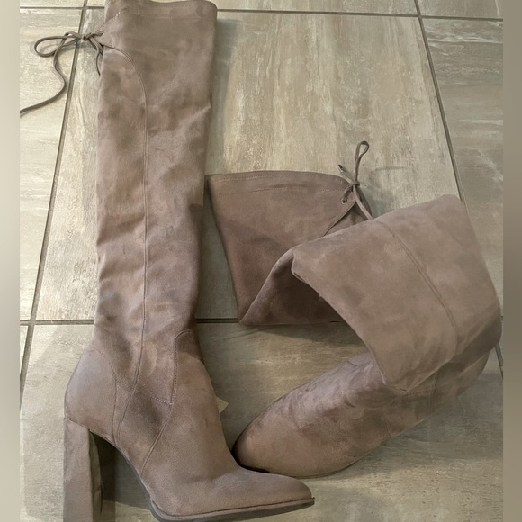 Marc Fisher OTK Suede Boots!!! Worn once & live in closet. SZ 7 - Picture 2 of 4